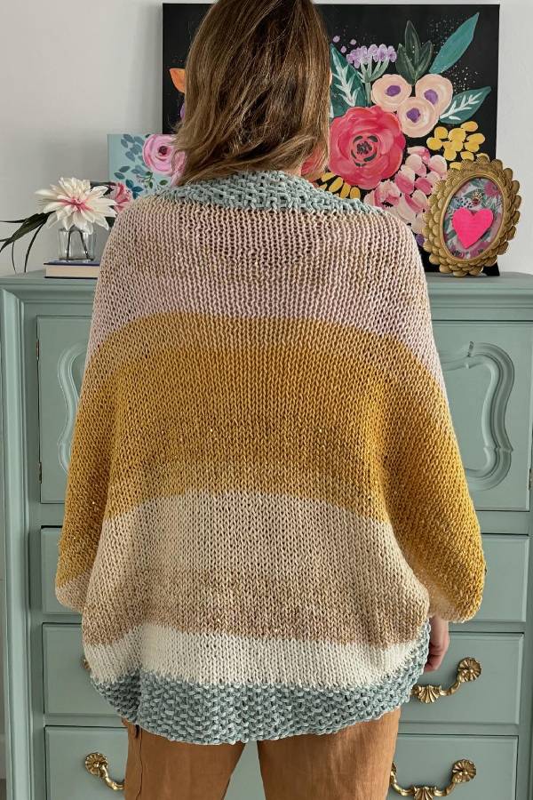 Beautifully Finished Cardigan in a Timeless Design