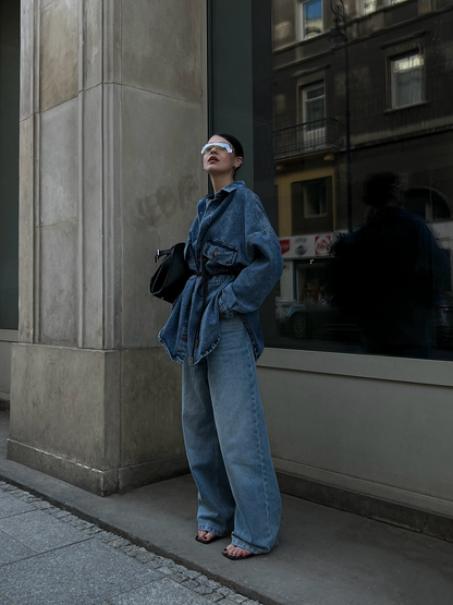 Effortlessly Elegant Jacket with a Timeless Design