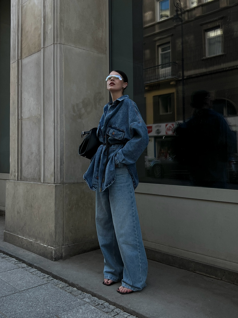 Effortlessly Elegant Jacket with a Timeless Design