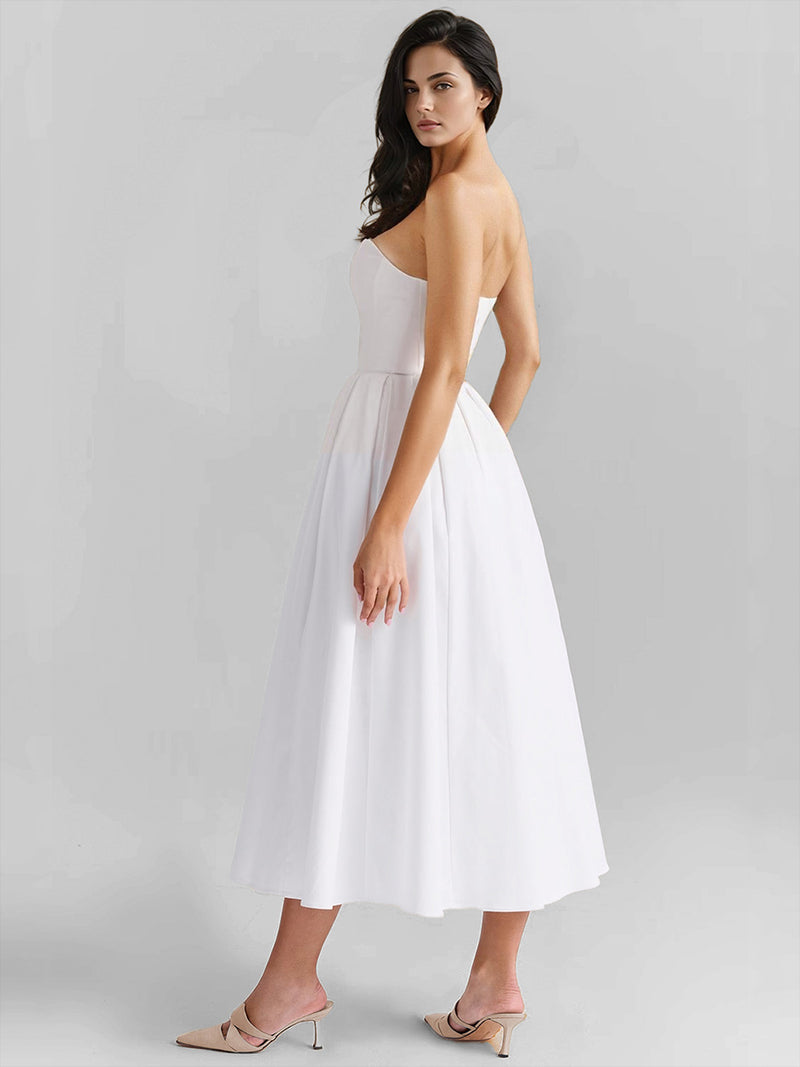 Well Tailored Dress with a Graceful Silhouette