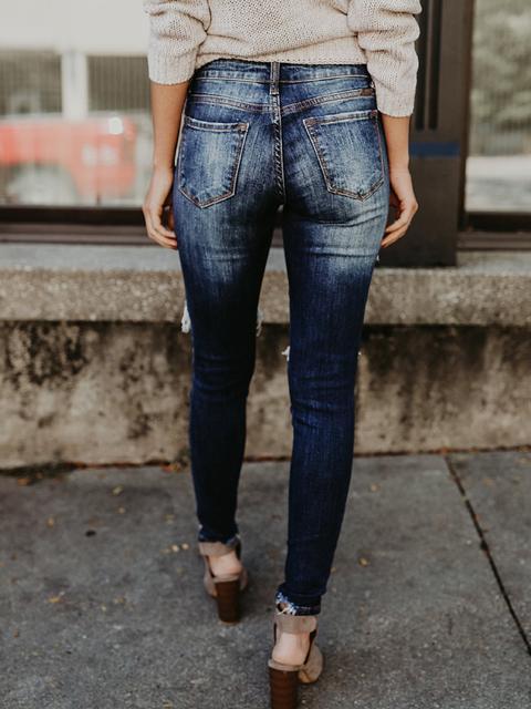 Beautifully Finished Garment in a Timeless Design