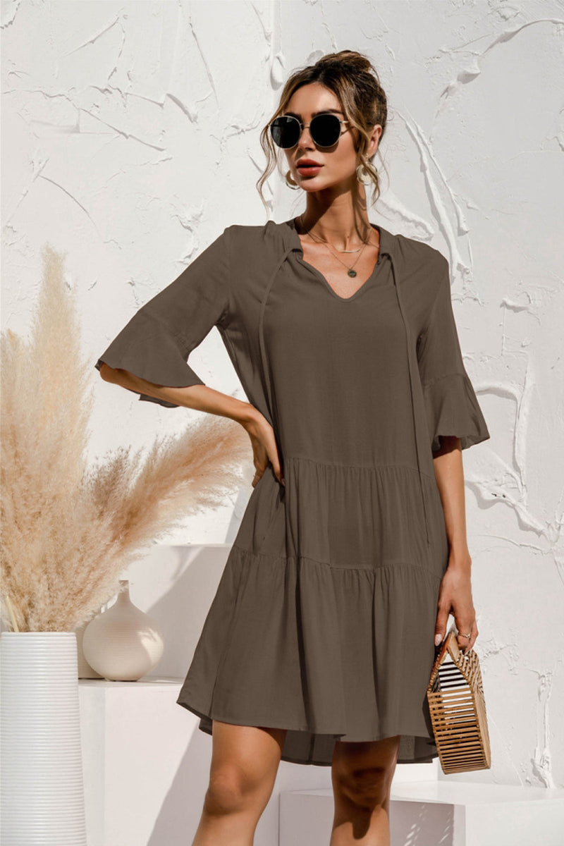 Classic Vintage Dress with a Flattering Fit