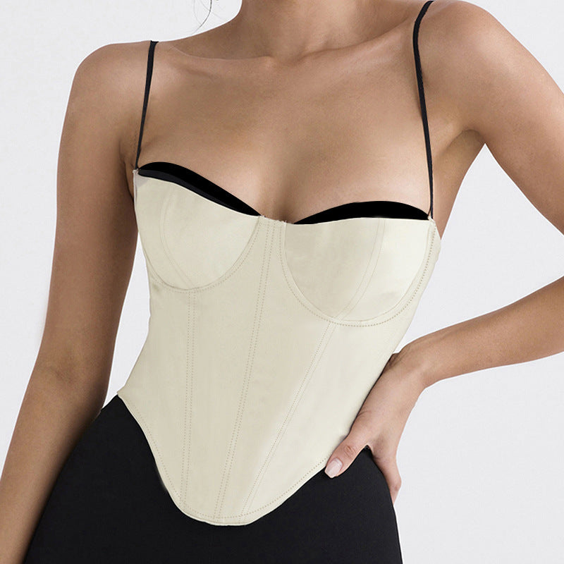Well Tailored Garment with a Graceful Silhouette