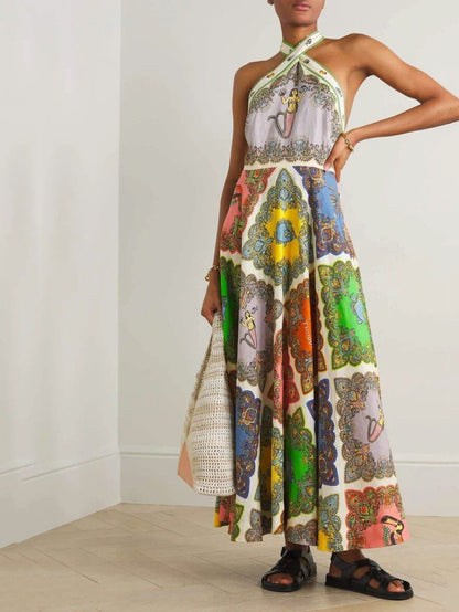 Classic Vintage & Enduringly Stylish Dress