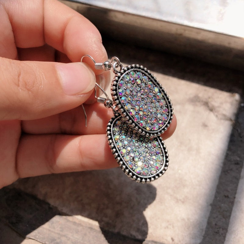 Charming Silver Set for Any Occasion