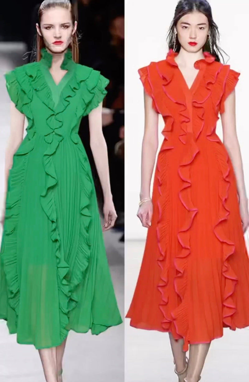 Gracefully Styled Dress for Any Occasion