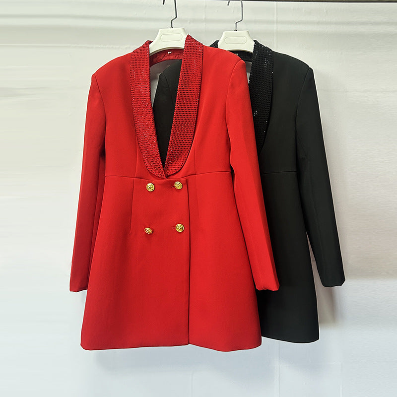 Beautifully Finished Garment in a Timeless Design