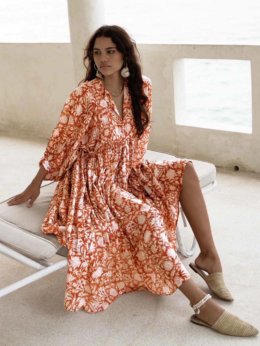 Beautifully Finished Dress in a Timeless Design