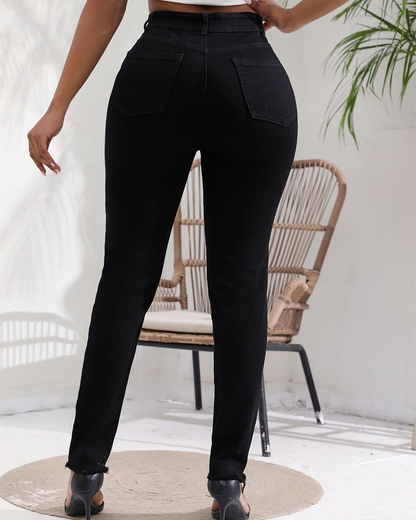 Gracefully Styled Garment for Any Occasion