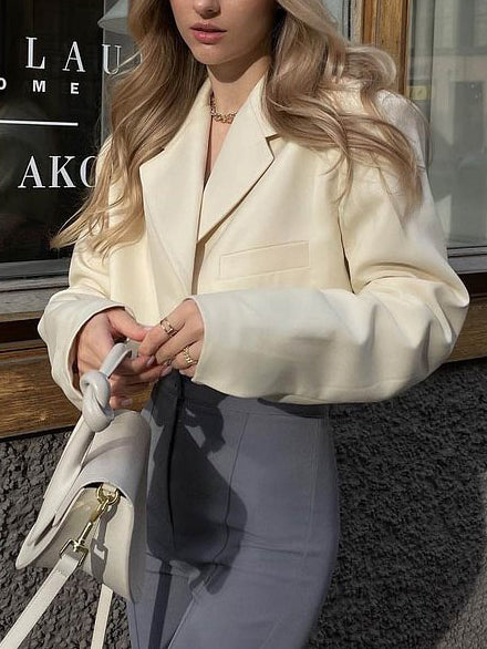 Effortlessly Elegant Cardigan with a Timeless Design
