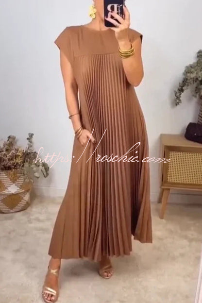 Polished Dress with an Effortless Classic Look
