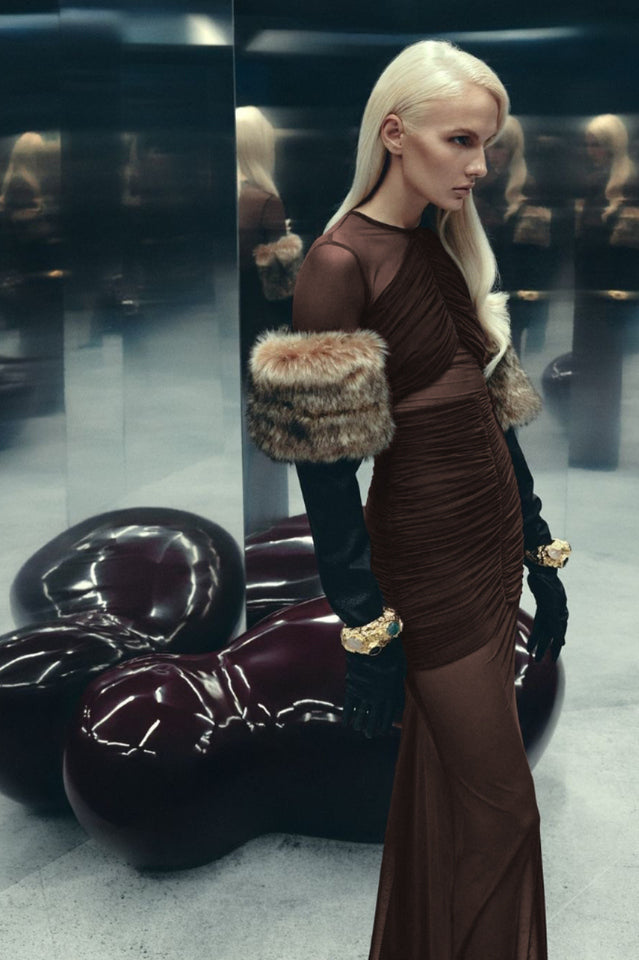 Beautifully Crafted Dress in a Classic Style