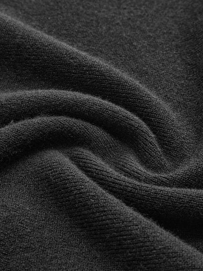 Effortlessly Elegant Sweater with a Timeless Design