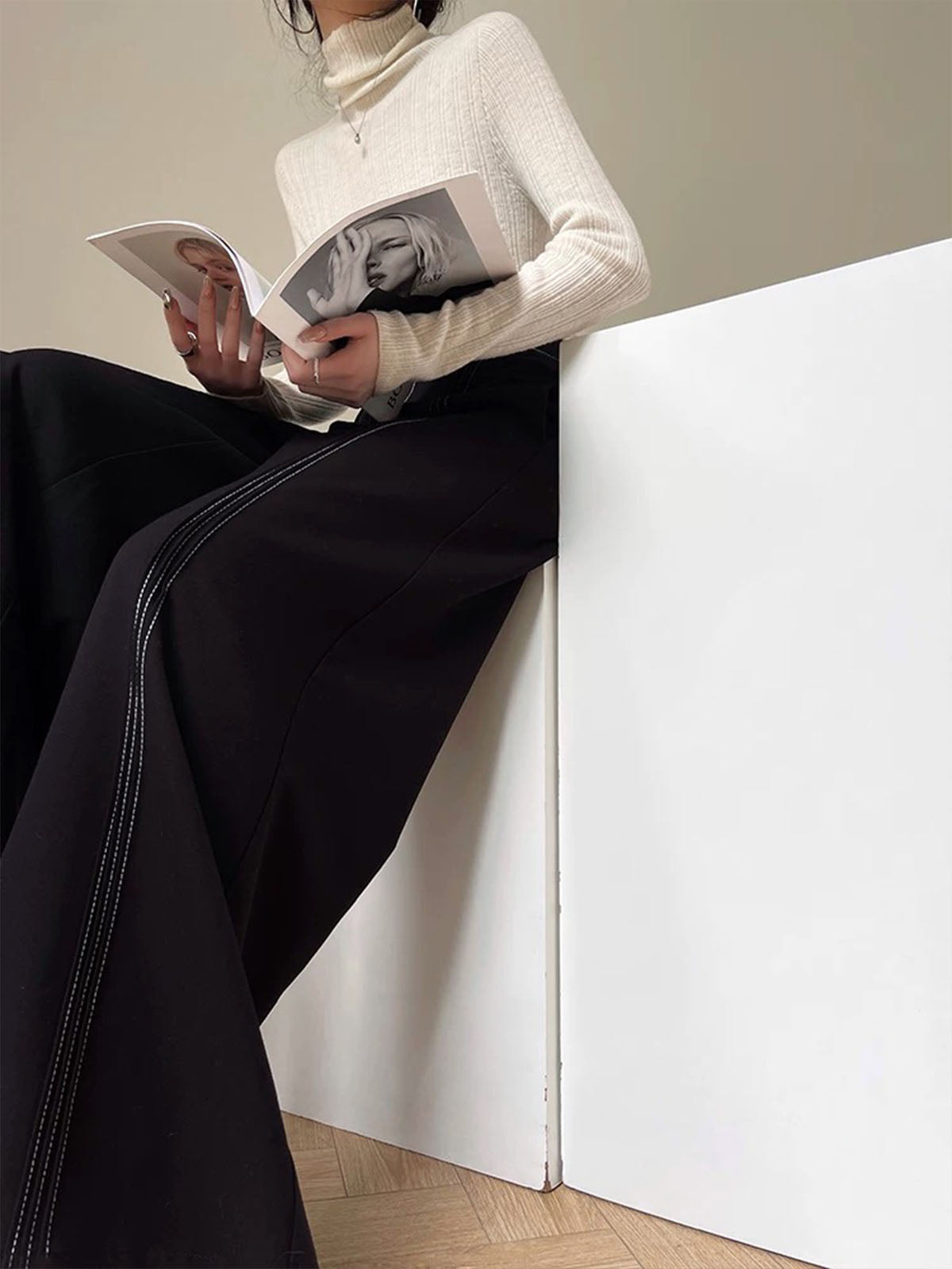 Sophisticated Pants with a Clean Classic Look