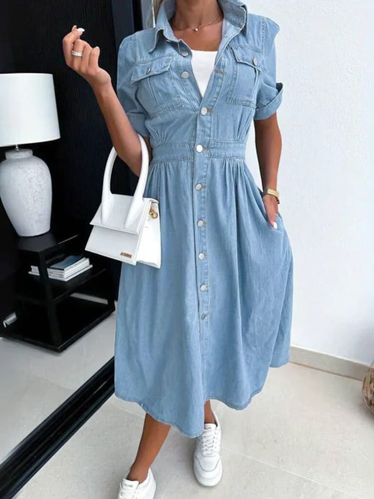 Gracefully Styled Dress for Any Occasion