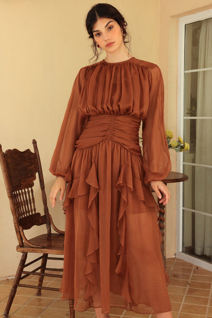 Beautifully Crafted Dress in a Classic Style