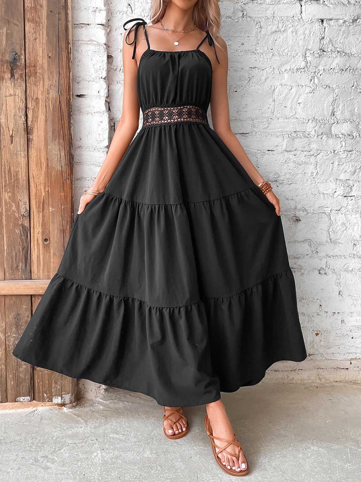 Beautifully Crafted Dress in a Classic Style
