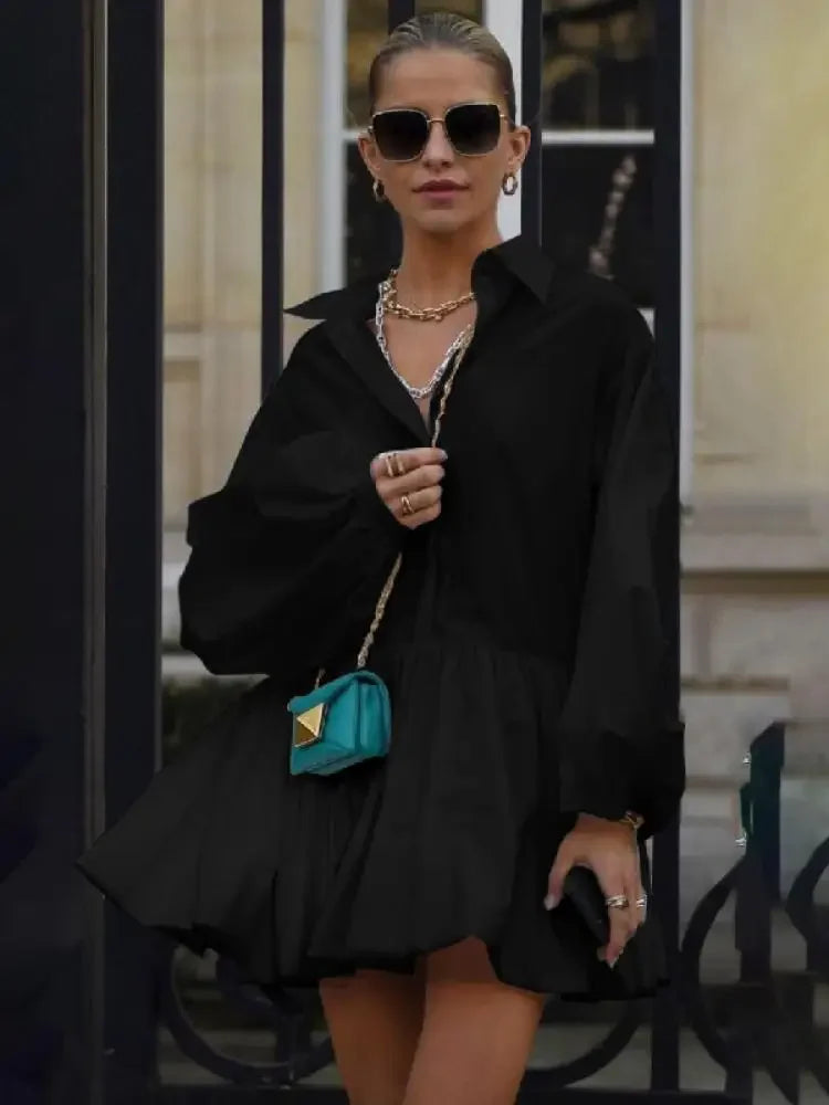 Sophisticated Dress with a Clean Classic Look