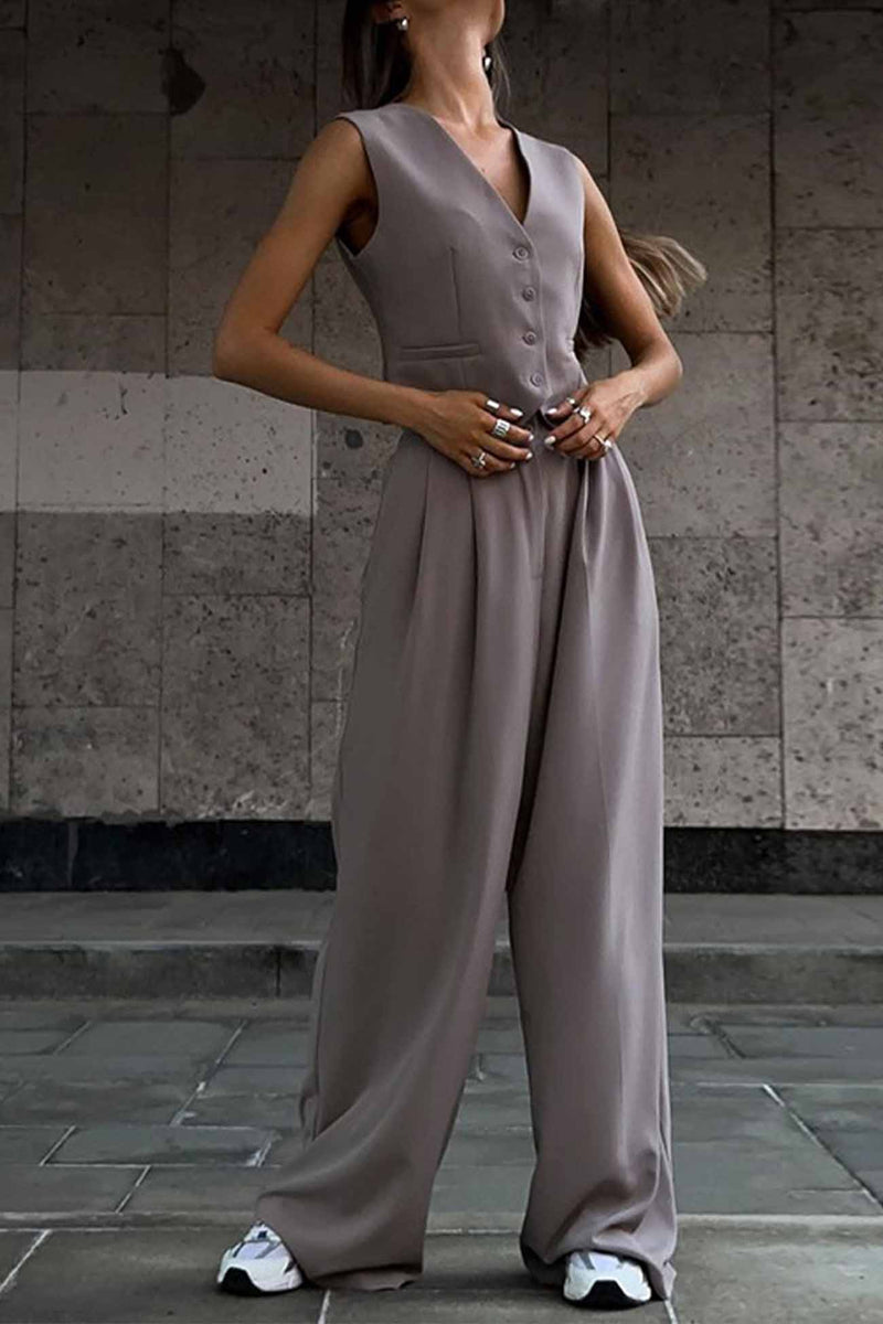 Elegantly Styled Pants for Everyday Wear