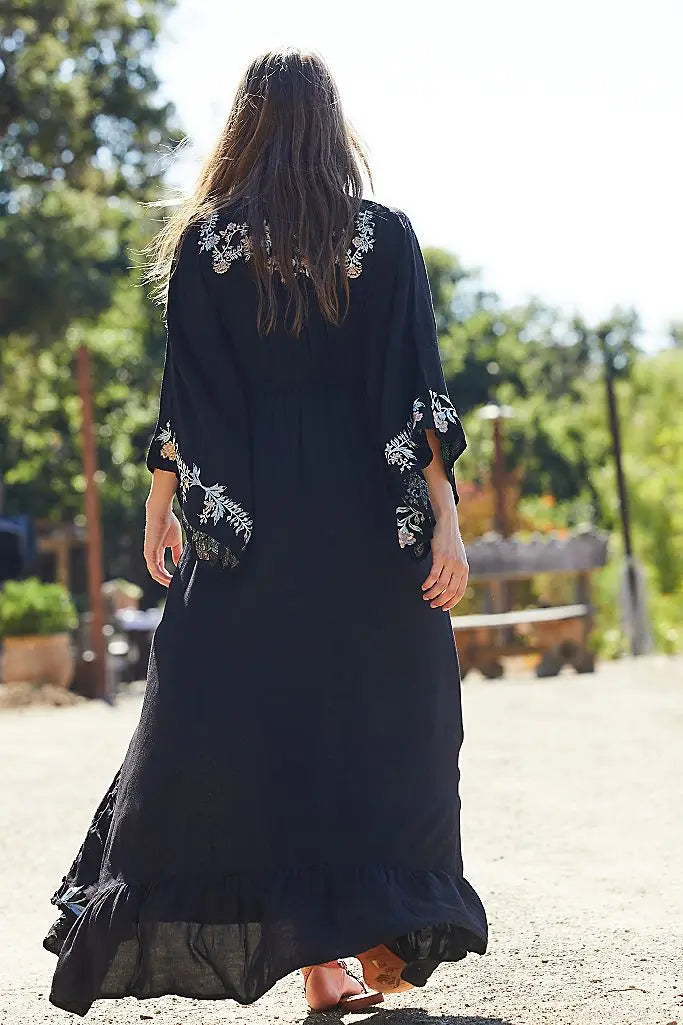 Polished Dress with an Effortless Classic Look