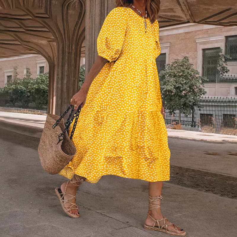 Gracefully Styled Dress for Any Occasion