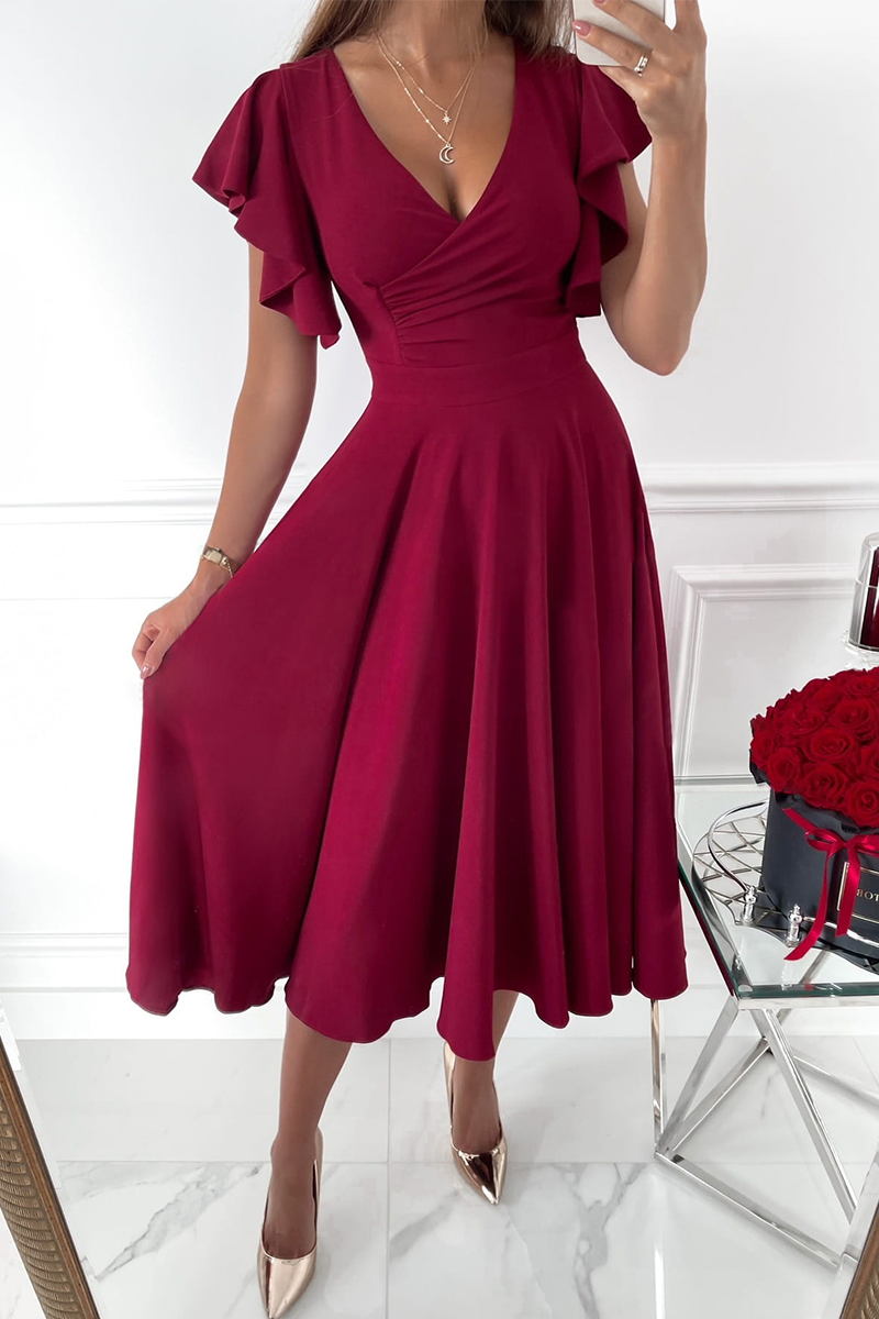 Sophisticated Dress with a Clean Classic Look
