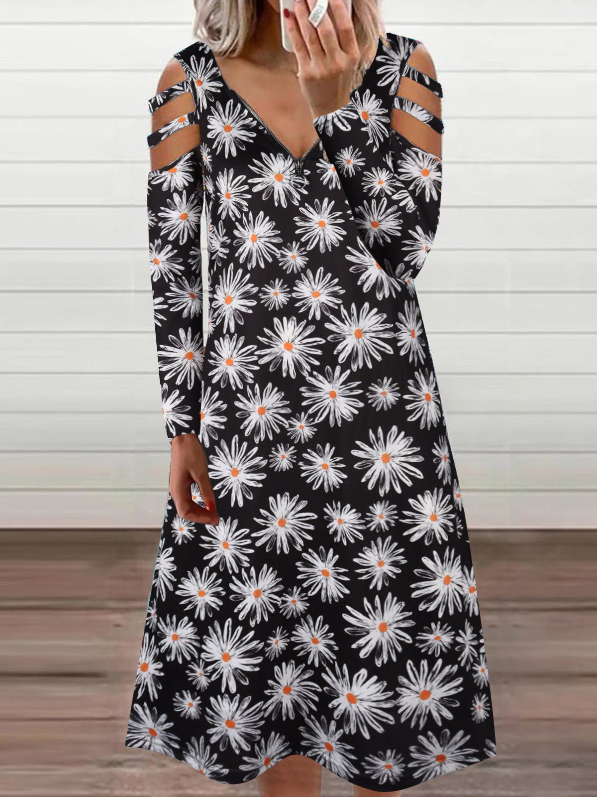 Classic Vintage & Enduringly Stylish Dress