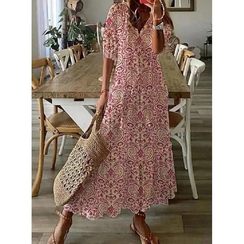 Beautifully Finished Dress in a Timeless Design