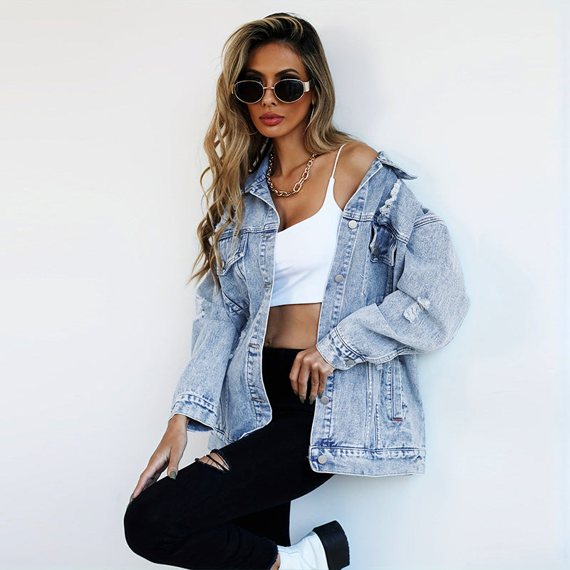 Effortlessly Elegant Jacket with a Timeless Design