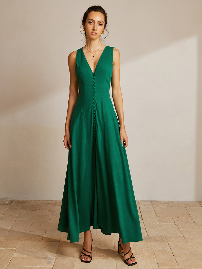 Classic Vintage Dress with a Flattering Fit