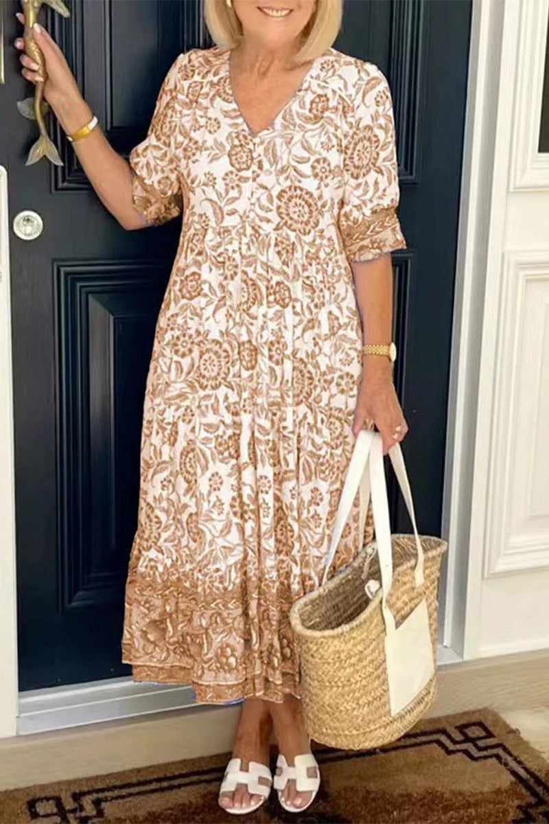 Classic Vintage Dress with a Flattering Fit