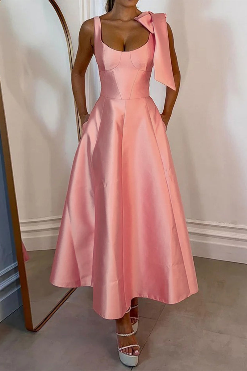 Classic Vintage & Enduringly Stylish Dress