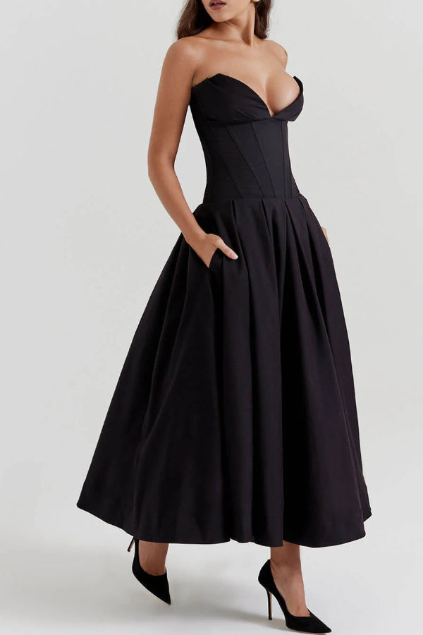 Beautifully Crafted Dress in a Classic Style