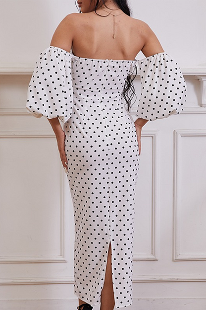 Well Tailored Dress with a Graceful Silhouette