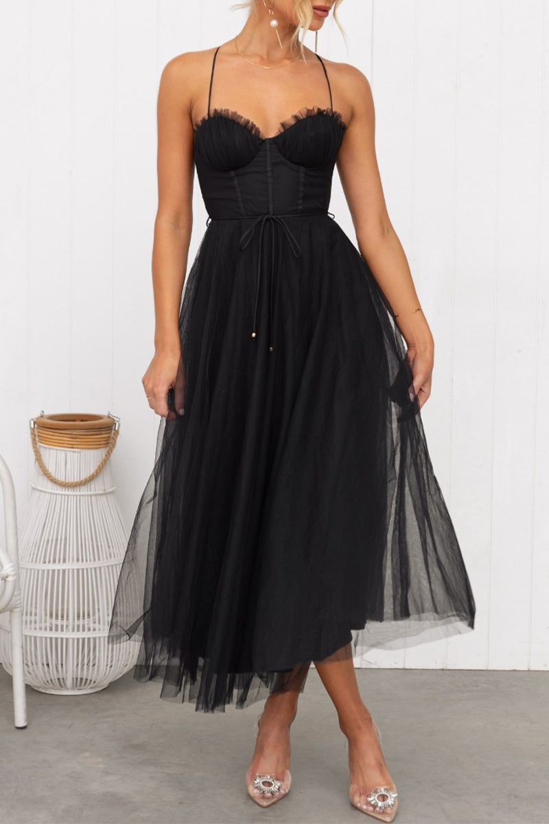 Sophisticated Dress with a Clean Classic Look