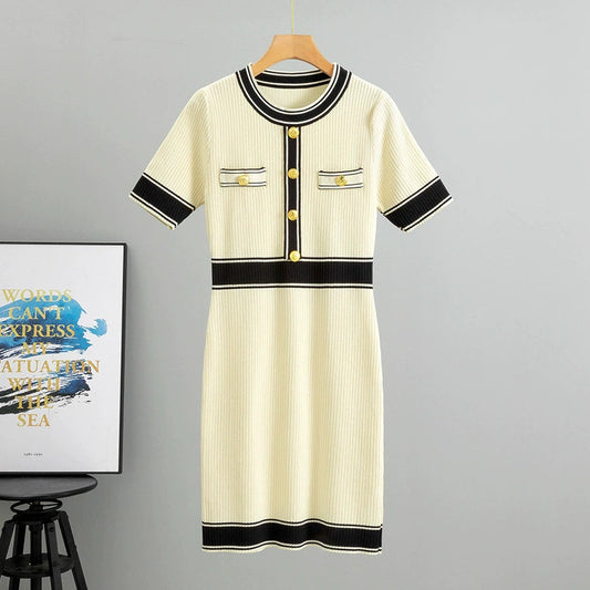 Polished Dress with an Effortless Classic Look