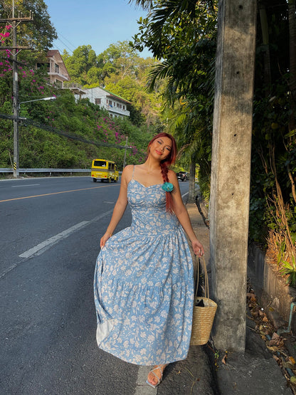 Classic Vintage & Enduringly Stylish Dress