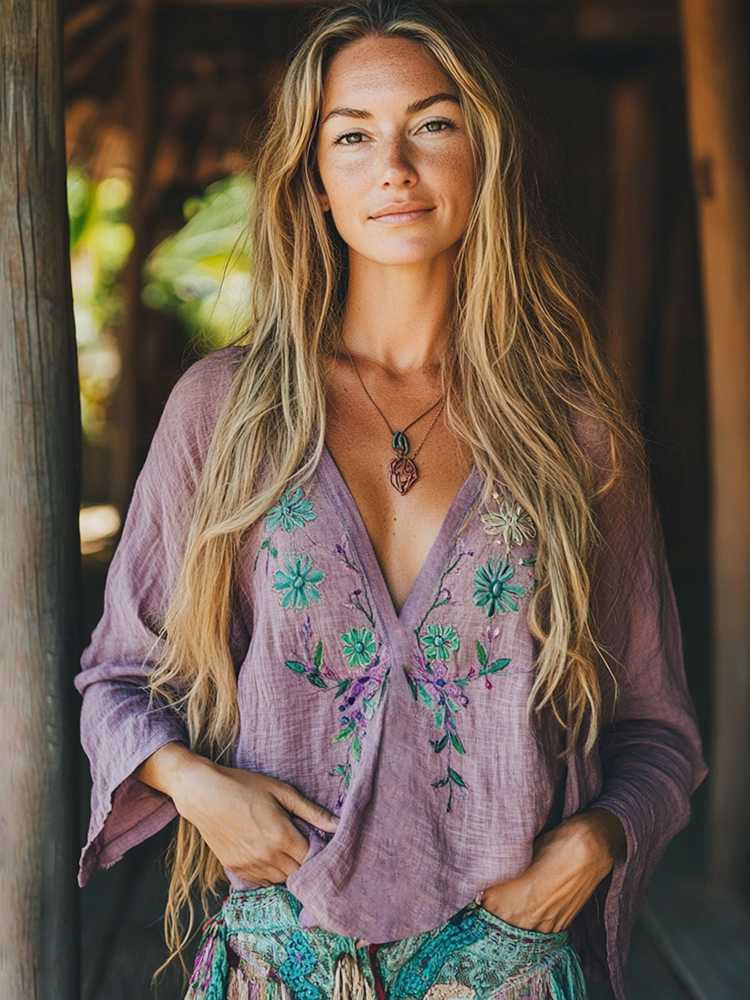 Classic Vintage & Enduringly Stylish Blouse