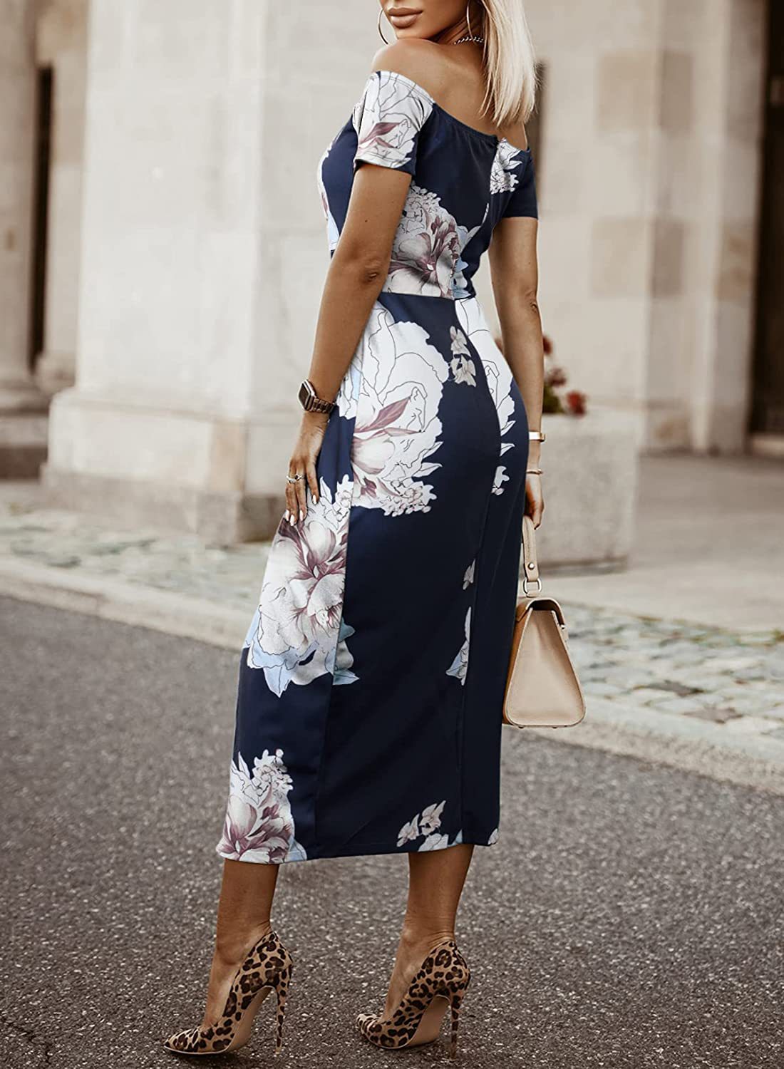 Sophisticated Dress with a Clean Classic Look