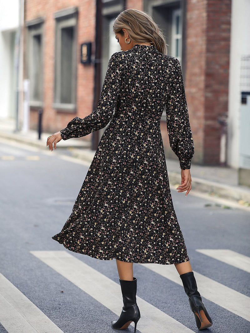Sophisticated Dress with a Clean Classic Look