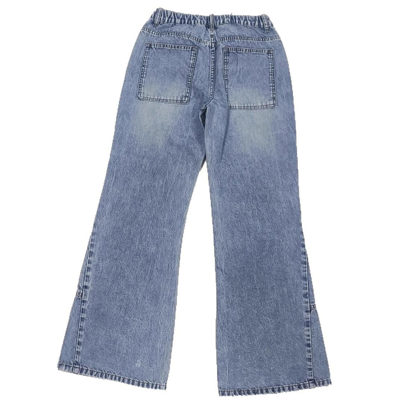 Classic Vintage Garment with a Flattering Fit