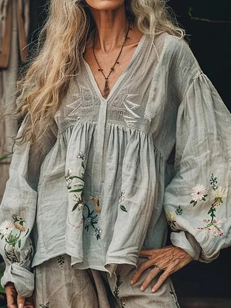 Classic Vintage Shirt with a Flattering Fit