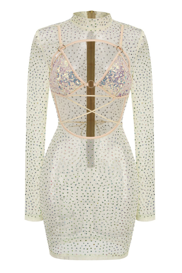Gracefully Styled Dress for Any Occasion
