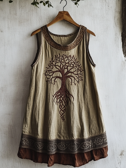 Effortlessly Elegant Top with a Timeless Design
