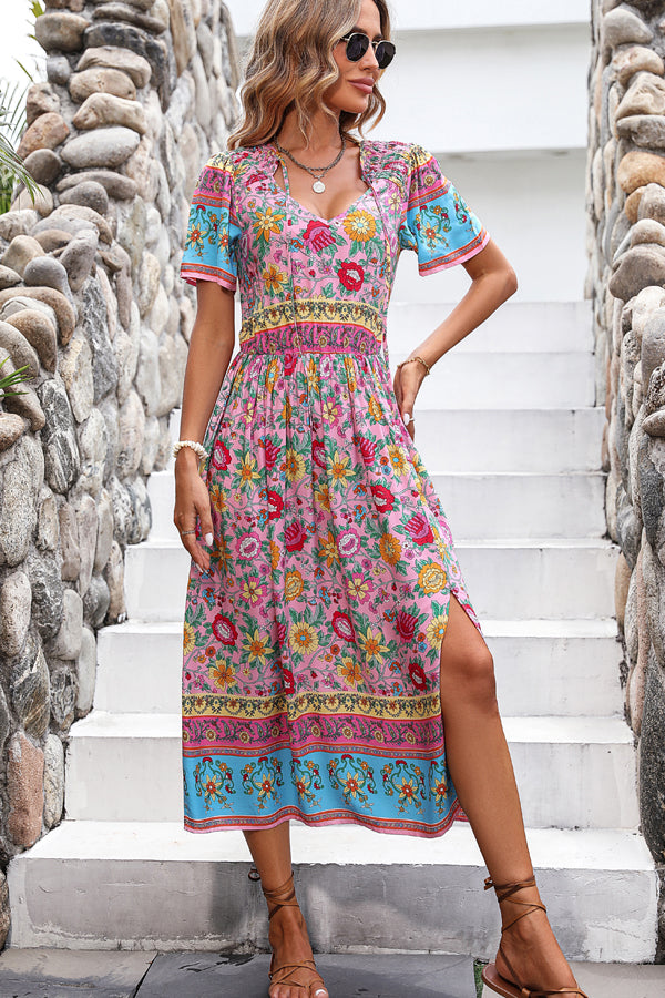 Classic Vintage & Enduringly Stylish Dress