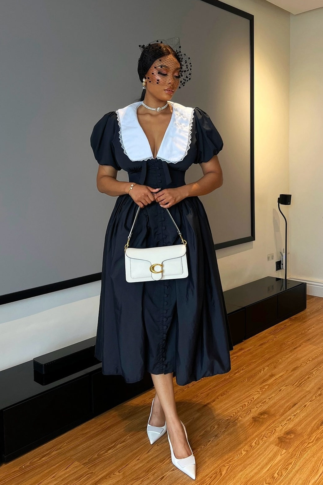 Beautifully Crafted Dress in a Classic Style