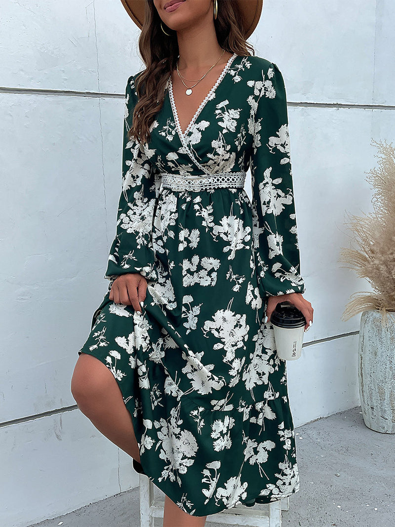 A Vintage Style Dress with Delicate Timeless Details