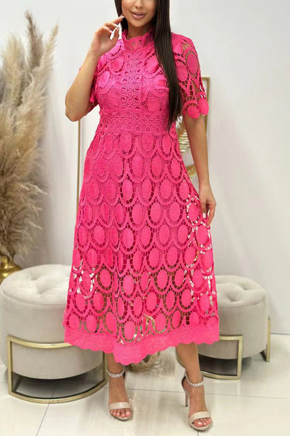 Beautifully Finished Dress in a Timeless Design