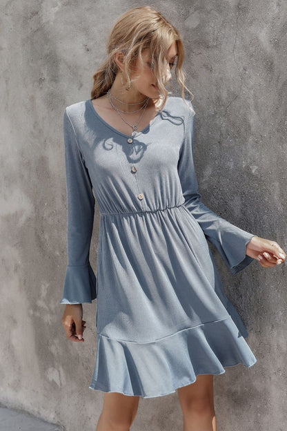 Gracefully Styled Dress for Any Occasion