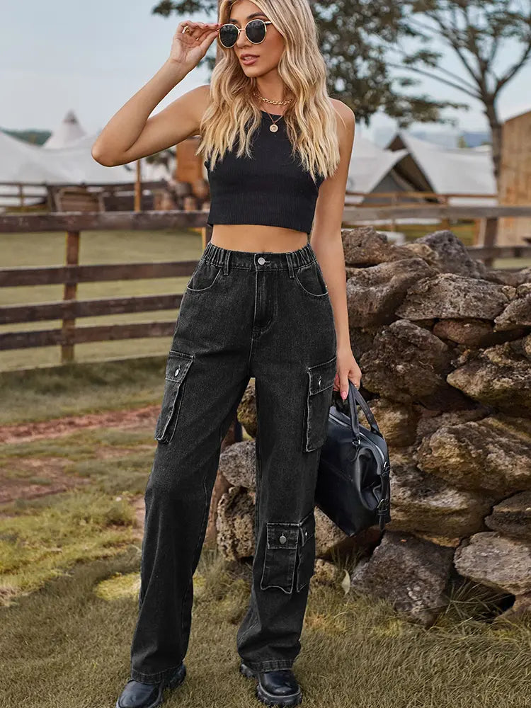 Elegantly Styled Pants for Everyday Wear